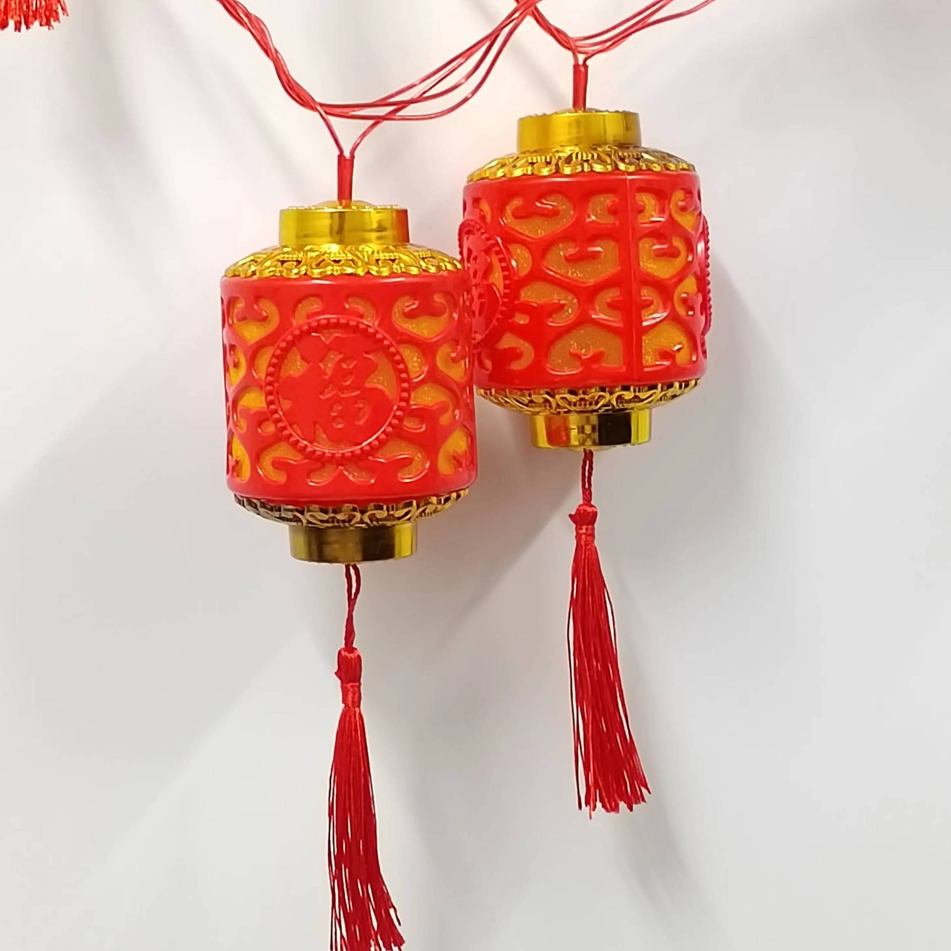 Año Nuevo Lámparas de linterna rojas de frisa Festival de Primavera Yuanxiao lámparas decorativas colgantes LED atmósfera lámparas de varios estilos linternas