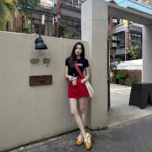 American Retro Red High-Waisted Denim Short Skirt for Women Summer Hot Girl Nipple Covering A-Line Skirt Slimming Bustier Skirt