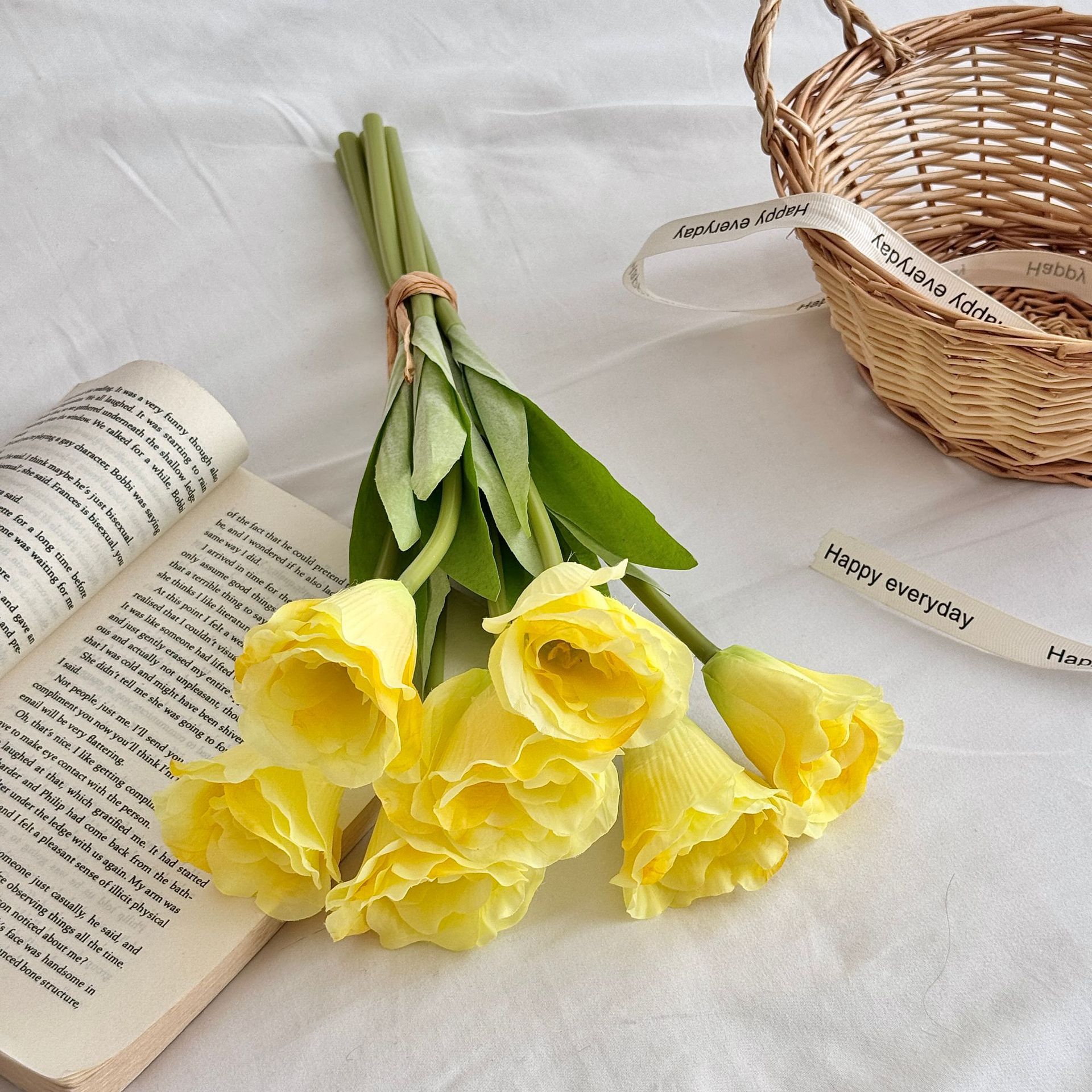 Estilo coreano simple Eustoma flor artificial ramo de mano flor falsa sala de estar mesa decoración del hogar flores accesorios de fotografía