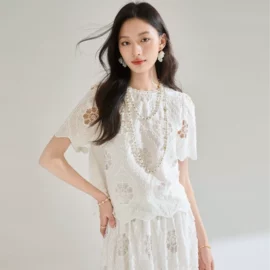 连衣裙;半身裙;女式衬衫