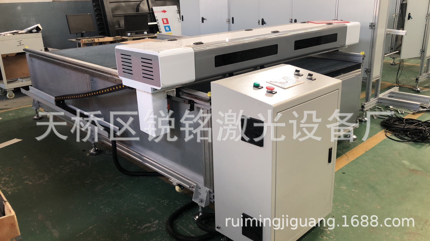 汽车座套脚垫地毯抱枕激光切割下料机 布料皮革亚克力激光切割机