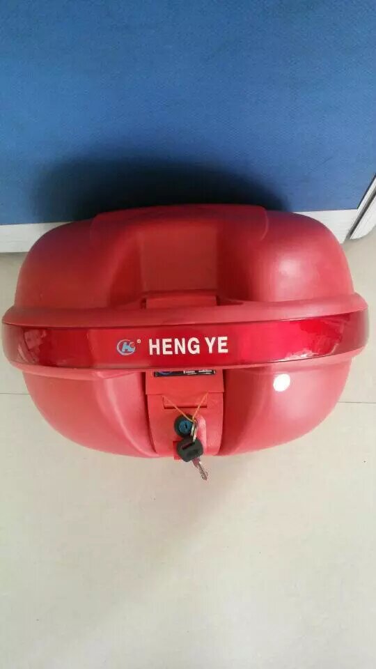 Hengye 32L extra large electric car tail box thickened anti-fall motorcycle storage box electric car trunk wholesale