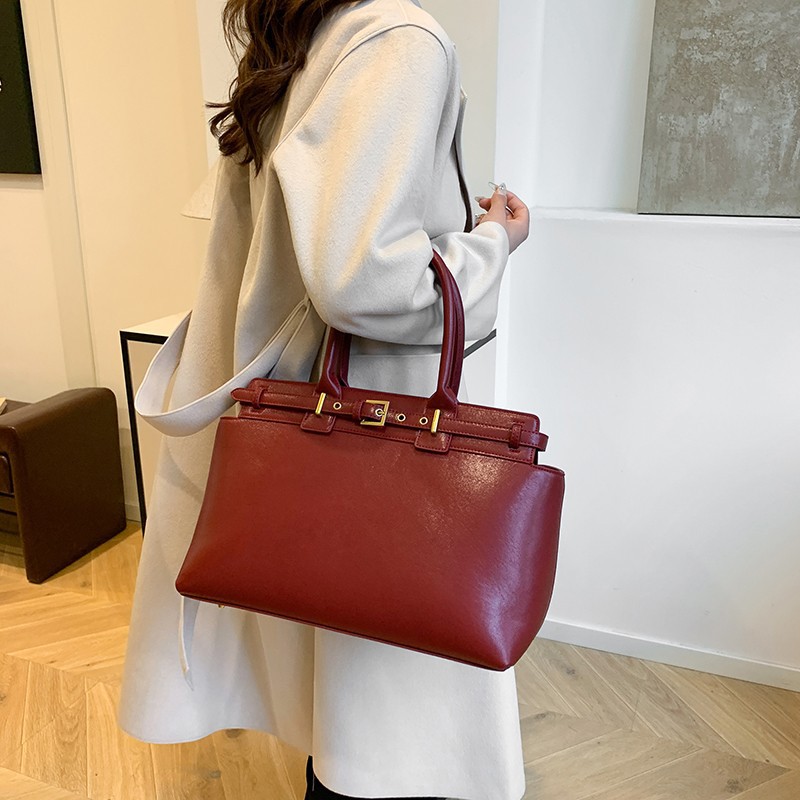 Bolsa de mano de comercio exterior transfronterizo para mujeres nueva moda europea y americana de alta calidad sensación de gran capacidad exquisita bolsa de hombro de viaje