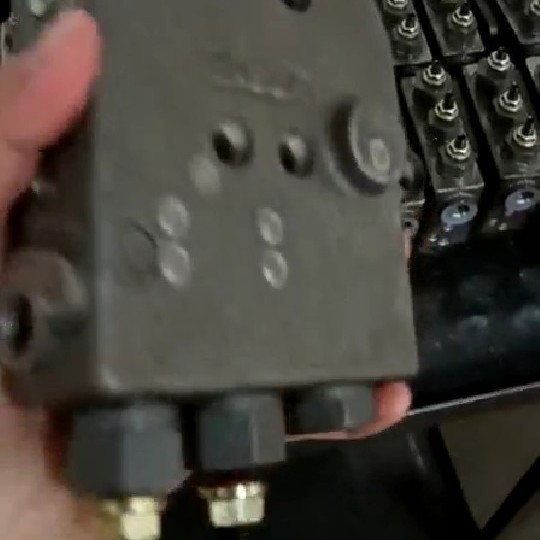 力士乐恒功率阀LDRU2电控；RDH1液控