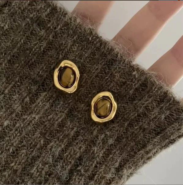 58# irregular tiger eye stone earrings