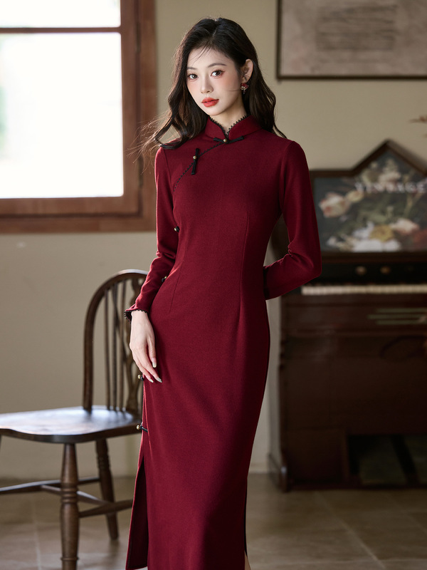 洛士博国风新中式红色订婚旗袍2025新款套装秋季年轻女气质显瘦|undefined