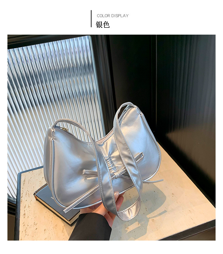 This is a trendy and fashionable single-shoulder crossbody bag with a simple bow design for women's 2024 autumn and winter collection undefined