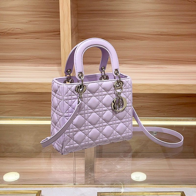 Nuevo bolso Dai Fei transfronterizo 2025 verano súper fuego ligero lujo nicho de alta gama sentido bolso cuadrado pequeño rombo de moda