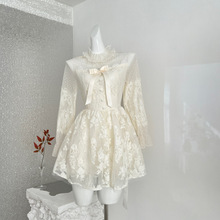 熹凤梨2025秋冬新款加绒法式甜美公主裙收腰重工蕾丝拼接连衣裙