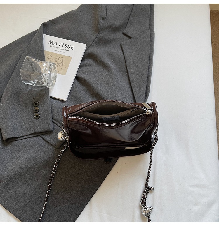Fashionable single-shoulder bag, casual women's bag 2025 Summer new Korean style, ins style, versatile, hand-held crossbody small square bag undefined