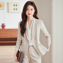 米白色西装套装女秋冬2024新款时尚轻职场高端气质通勤休闲小西服