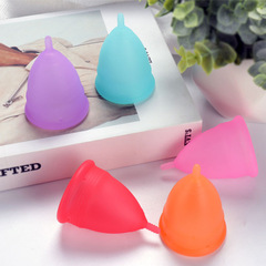 跨境月事杯 menstrual cup 硅膠月經杯 女性經期防漏姨媽杯摺疊杯