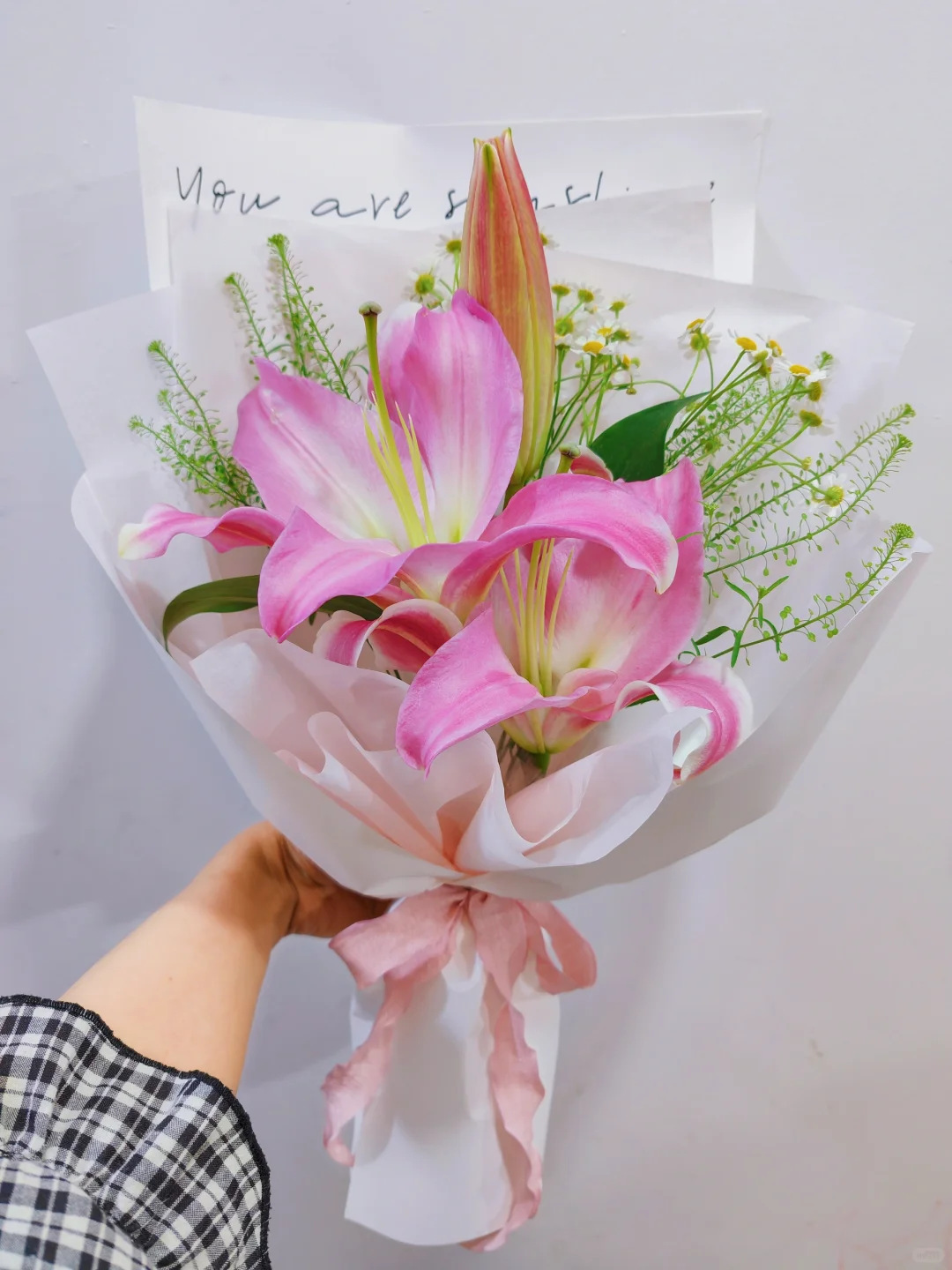 [핑크 백합 꽃다발 3개] 최소 3개 이상 주문시 무료