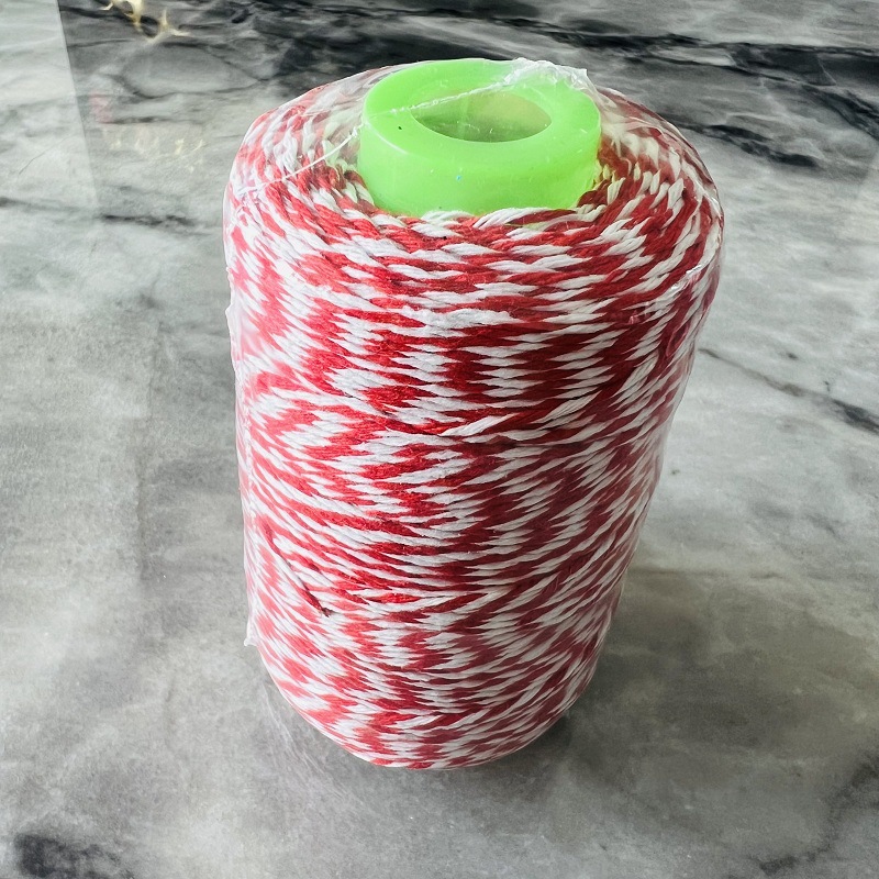 빨간색과 흰색 * 220 미터