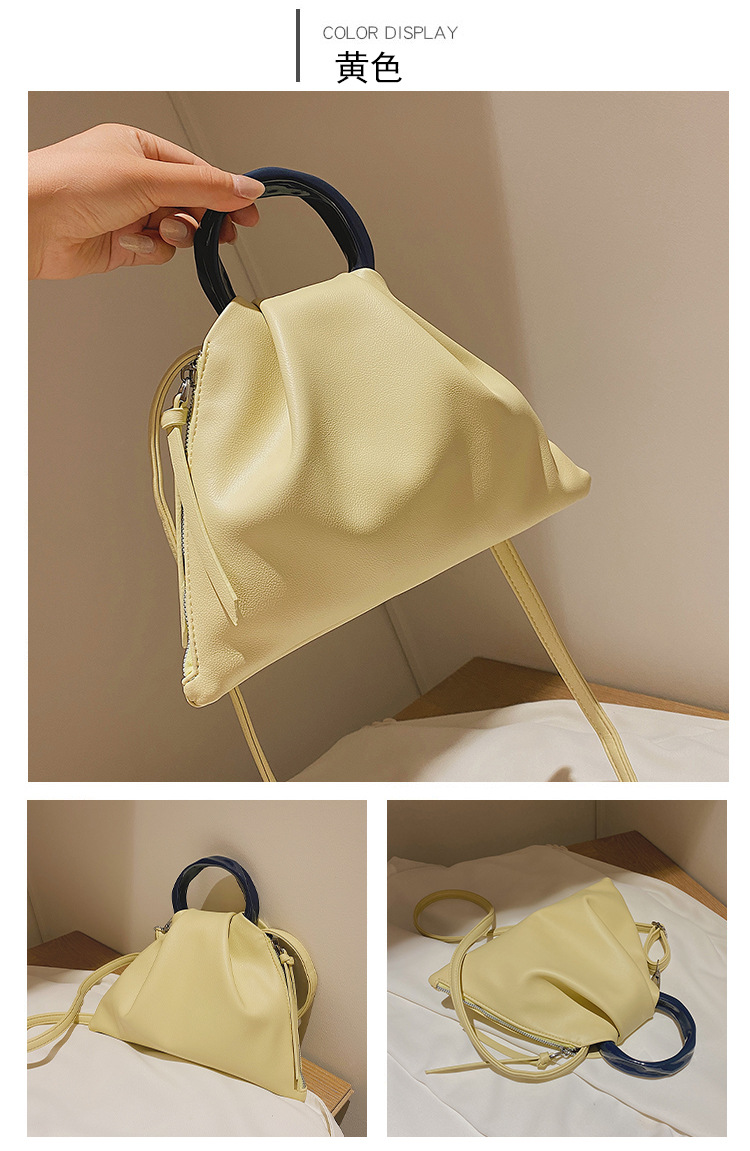 Wholesale New Pleated Hand-held Contrast Color Messenger Bag Nihaojewelry display picture 1