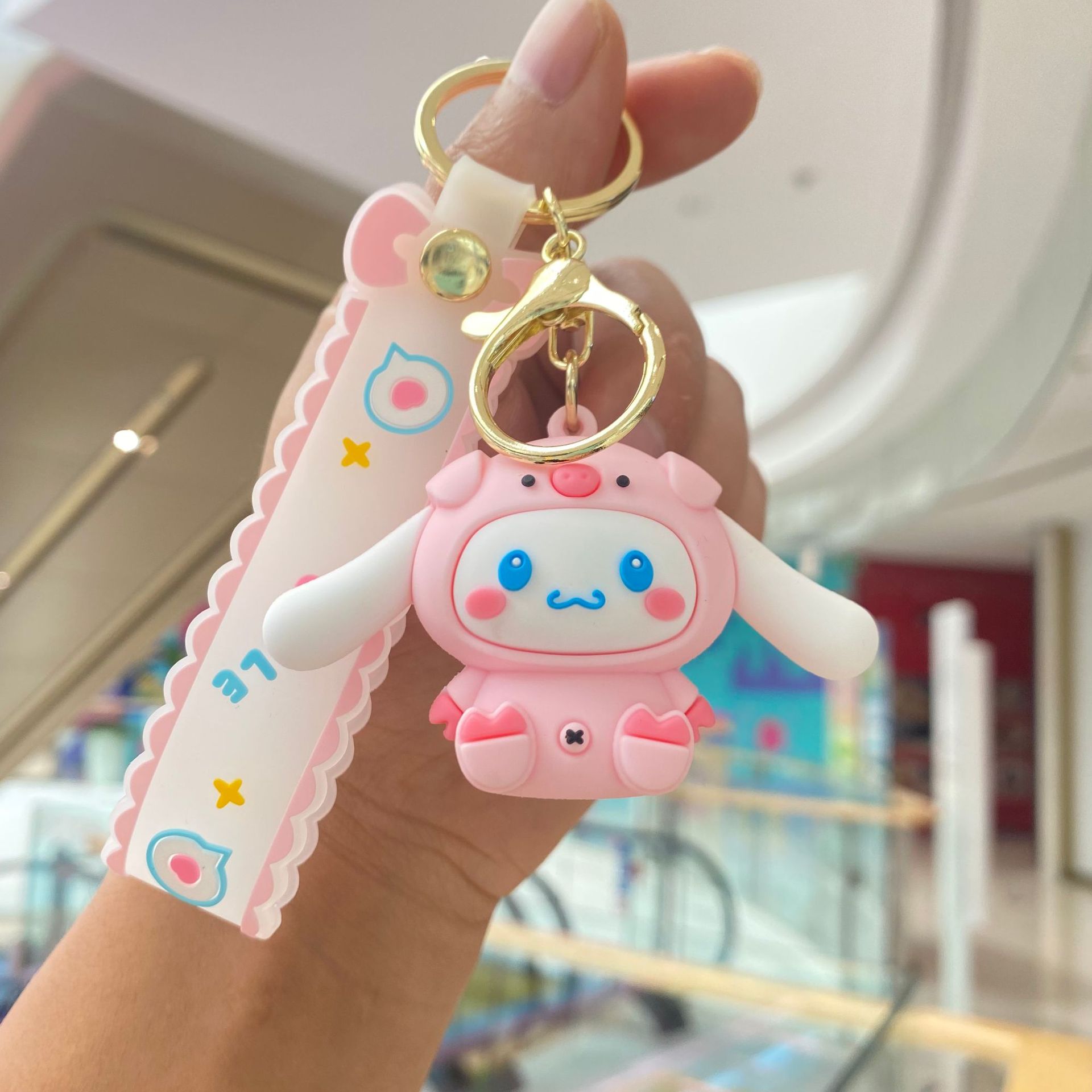 Dibujos animados Sanrio Yugui perro llavero coche llave colgante muñeca llavero bolsa colgante pequeños regalos