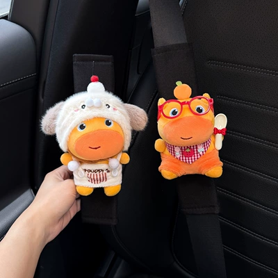 Seat belt shoulder pad, Capybara Lulu car seatbelt - little-white-dog-lulu-eating-lulu