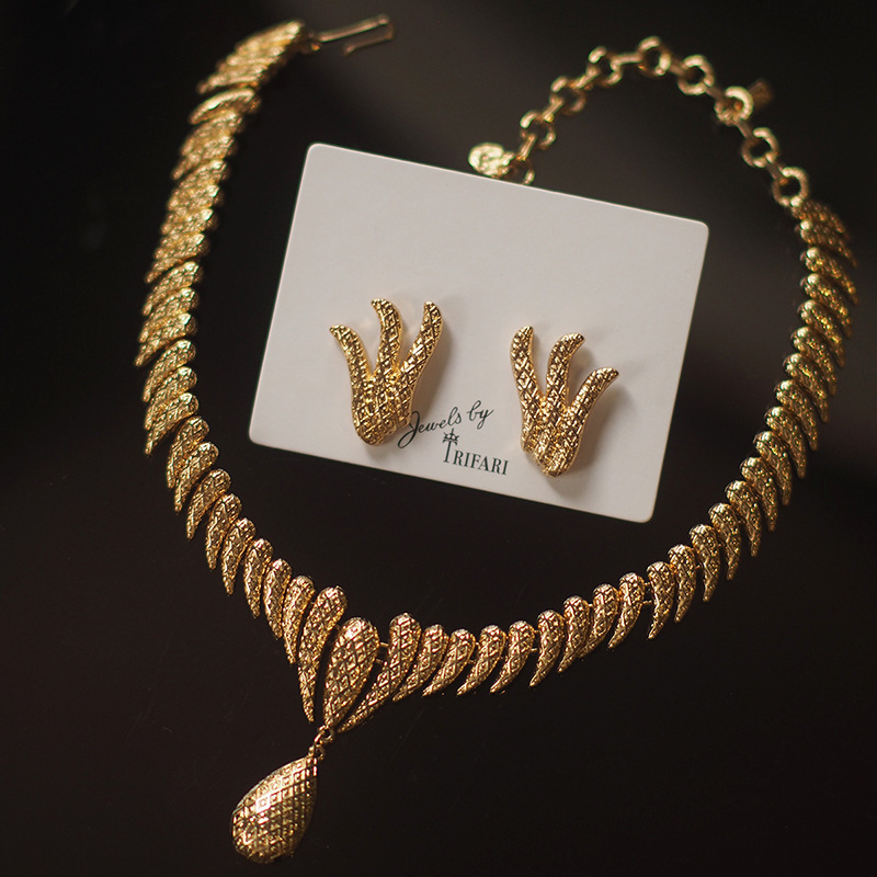 French Retro Tassel Earrings Trifari Cuifali Monet Monet Middle Vintage Ear Clip Necklace