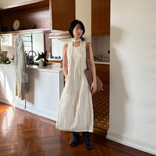 衣夫 简约美学~韩版气质无袖连衣裙2025秋季飘带收腰背心裙5371