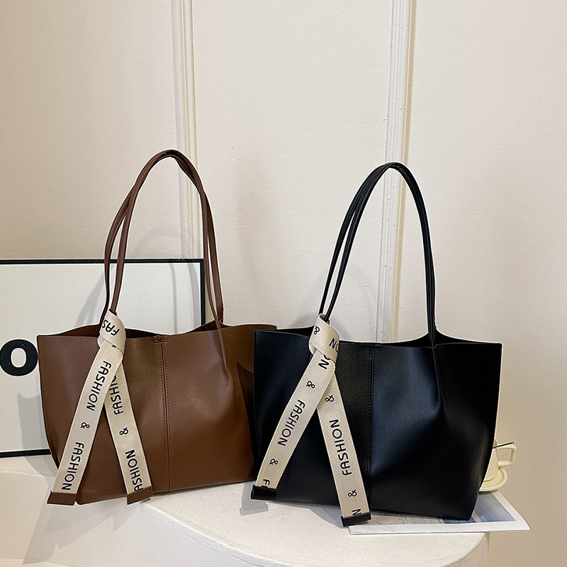 2025 New Style Fashionable Large Bag for Work and Commuting, Large-Capacity Bag for Women, Casual Tote Bag, Large Bag 2025 New Style Fashionable Large Bag for Work and Commuting, Large-Capacity Bag for Women, Casual Tote Bag, Large Bag
