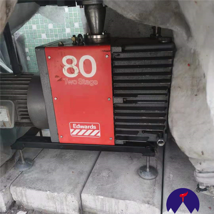 日本新科隆0.8×1.0米光学机镀AF膜AR膜设备分色滤光片镀膜机