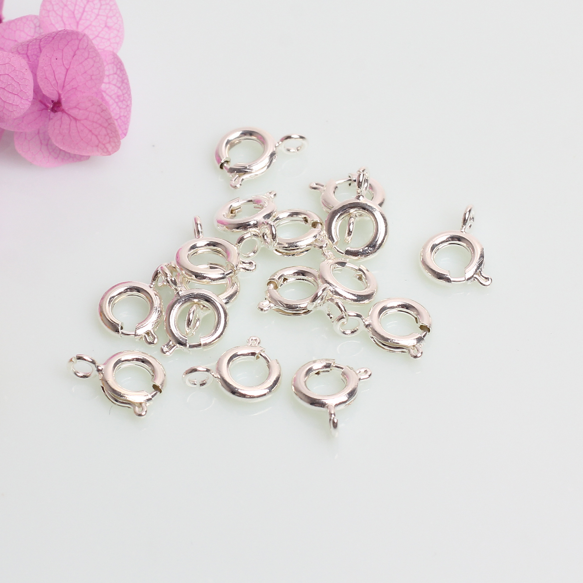 Silver color retention