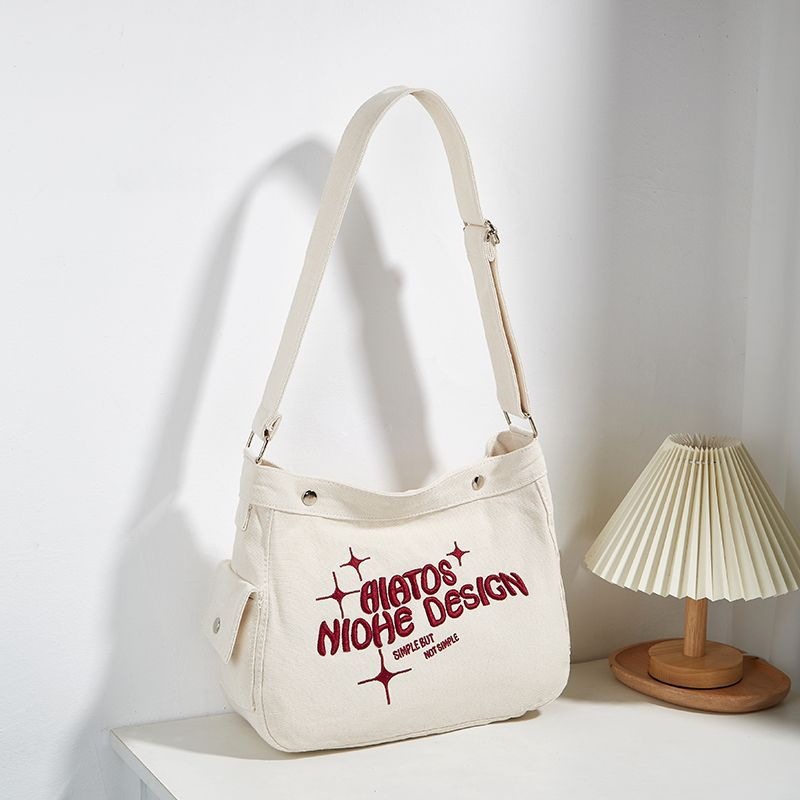 Large Capacity Shoulder Bag