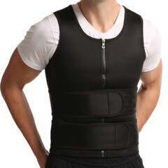 アマゾンの男性のスポーツの美体は身の服を作ります。