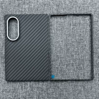 适用三星Fold8 Wide 宽版折叠手机壳真凯夫拉带磁吸 碳纤维保护壳