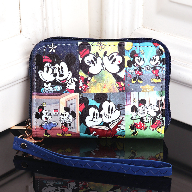 Happy mickey and minnie scenes