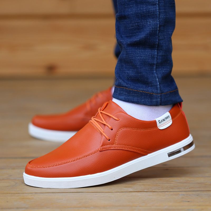 2025年新品皮鞋男韩版潮流春夏季透气百搭板鞋防水青年软皮休闲鞋