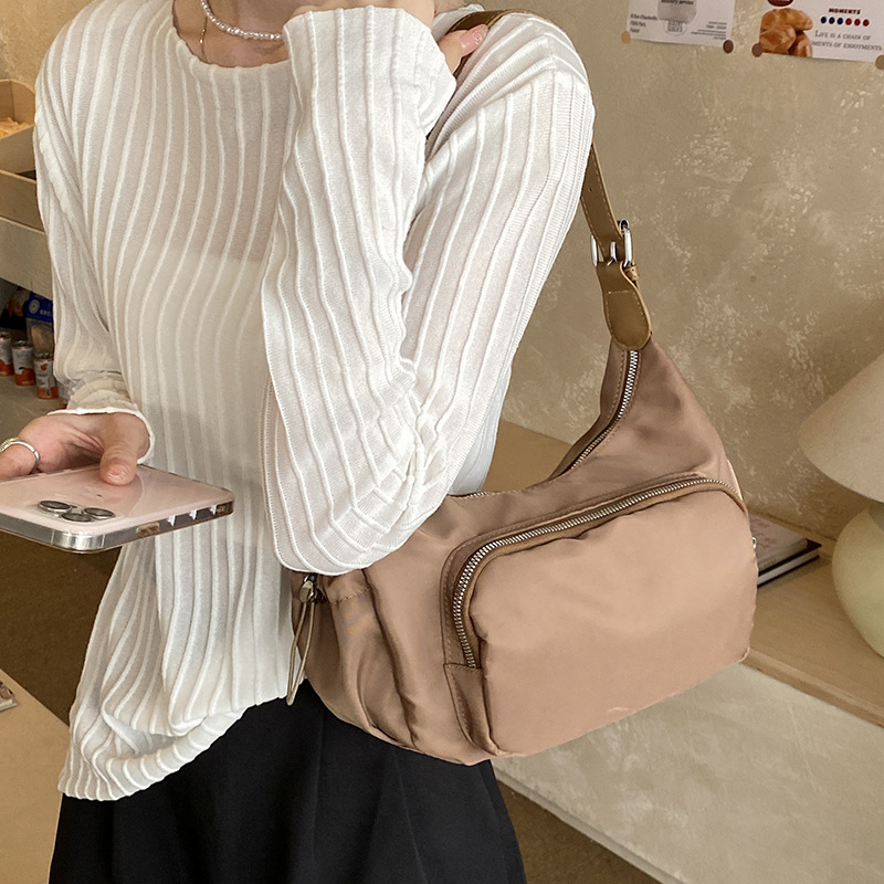 Bolso de gran capacidad para mujeres ocio simple 2026 nuevo bolso de mano bolso de viaje diario ligero bolso de nylon