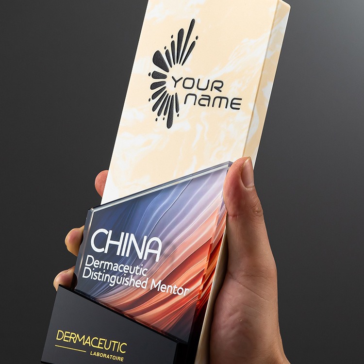 光荣水晶纪念品奖杯彩色创意新款中式高档白水晶退休优秀员工颁