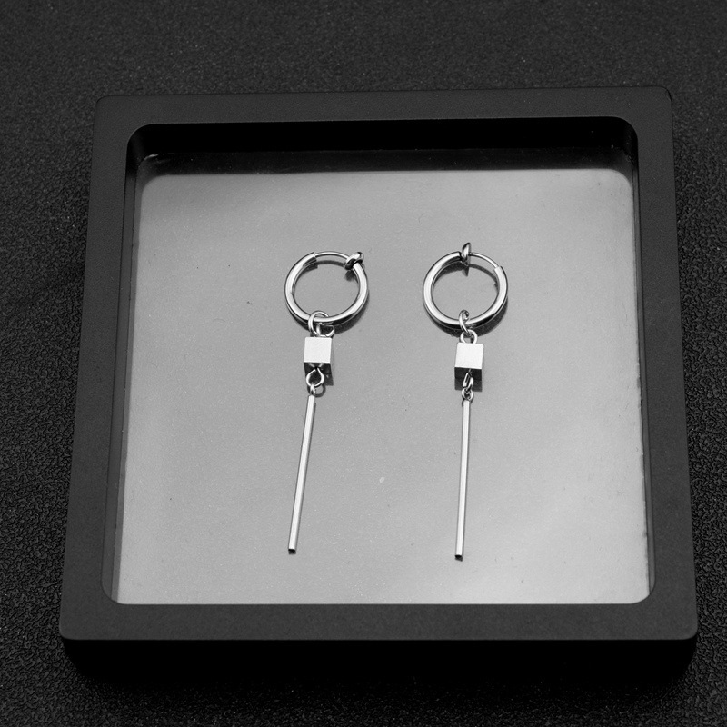 Boucles d'oreilles longues à clous pour hommes, en acier inoxydable, en forme de goutte carrée, style punk, bijoux inaltérables, parfaits pour les femmes au bureau._voghion.com