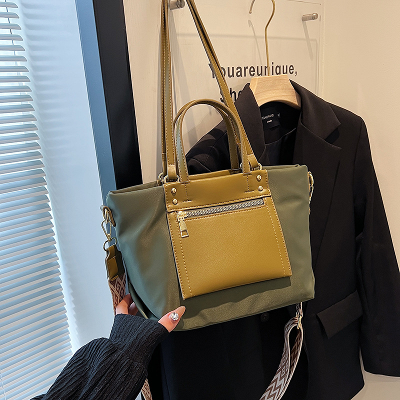 2024 Kleine und große Tragetasche, modisch, vielseitige Spleißhandtasche aus Nylon-Canvas für Mama, eine Umhängetasche_voghion.com