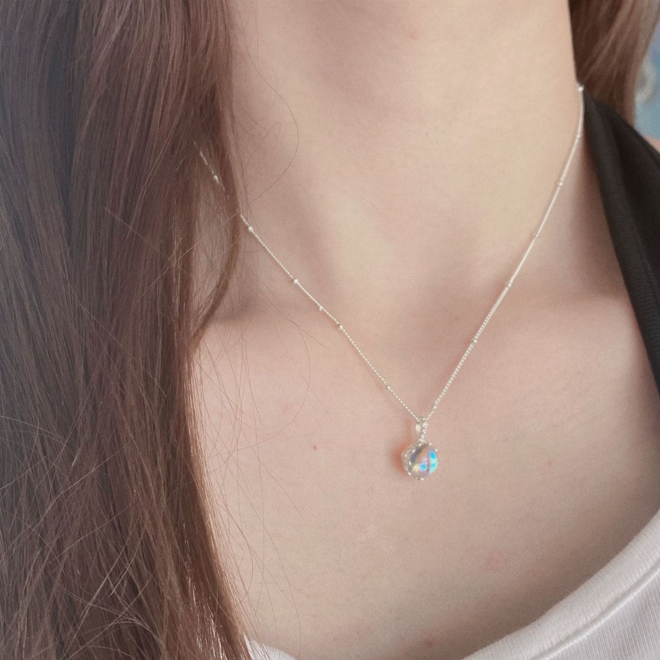 6g Weight Moonstone Inlay Material 925 Sterling Silver Moonstone Inlay Round Pendant Necklace