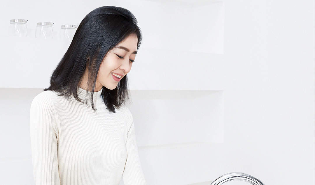 Xiaoda Sensor Water-Saving Device for Kitchen and Bathroom, Smart Charging Aerated Water Valve, Splash-Proof Infrared Faucet