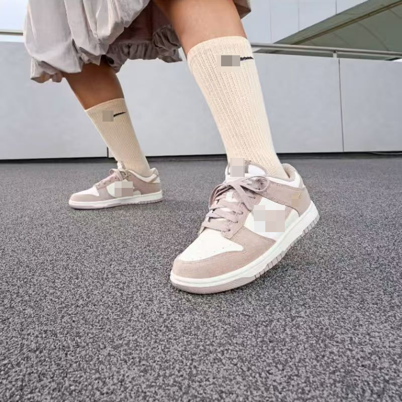 Putian Shoes Couple Air Force Running Shoes Men and Women Fashionable Sb Sneakers Women's Easy Holiday Wind Shoes Ib4417 Putian Shoes Couple Air Force Running Shoes Men and Women Fashionable Sb Sneakers Women's Easy Holiday Wind Shoes Ib4417