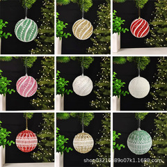 シャンパンの金色のキラキラビーズのクリスマスツリーのボールの花びらのボールのプレゼントは鈴の五角形の木の上の星の軽い豪華なボールを包みます。