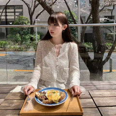 小香风设计白色透明亮片小香上衣轻薄透气显瘦短款开衫