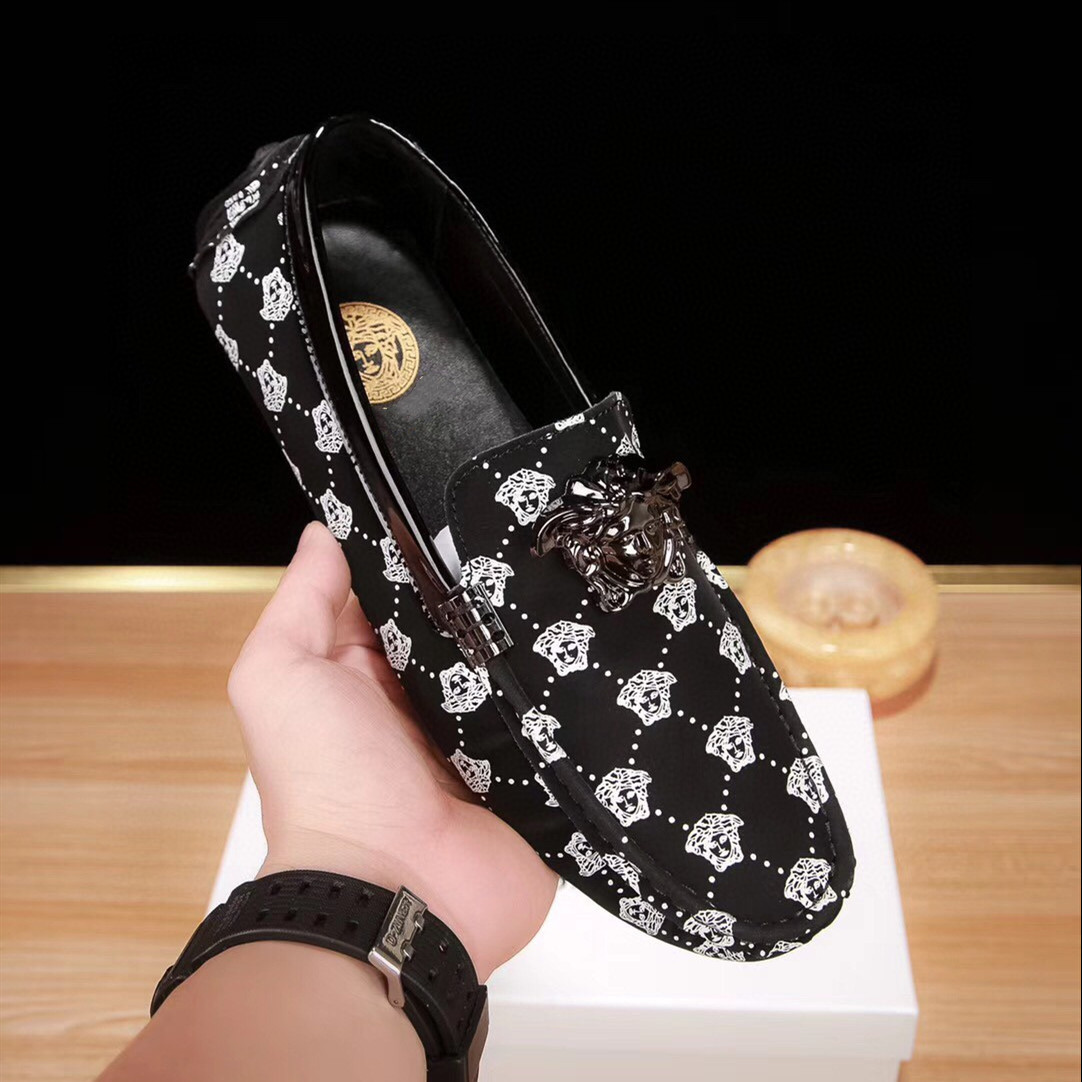 Zapatos de cuero para hombres, zapatos de conducción, zapatos de Lefour, zapatos de estación europea para hombres, nuevos zapatos de suela suave para hombres, Medusa