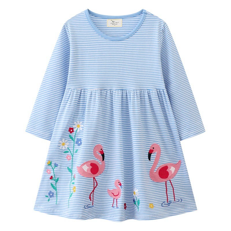 El fabricante original se especializa en el suministro transfronterizo de ropa infantil europea y americana, nuevos vestidos infantiles de primavera y otoño, faldas de punto de manga larga para niñas.