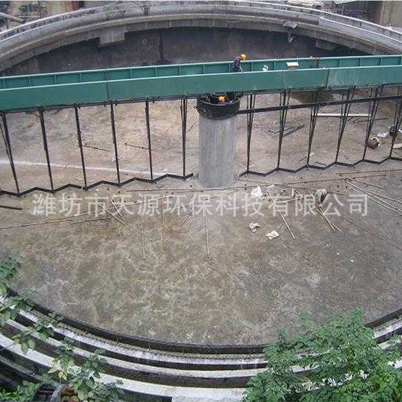 厂家供应中心转动刮吸泥机 沉淀池刮吸泥机 双桥中心传动刮泥机