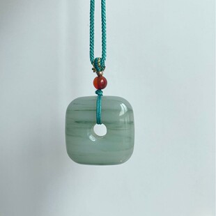 �S��ֱ����ɽ��ƽ���۷��ε����½���z���������ɫ�h����ʯ���