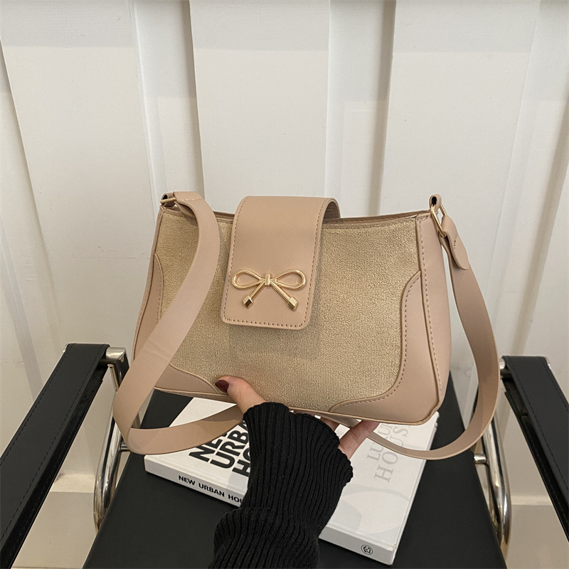 Borsa a tracolla da donna alla moda, nuova collezione estate 2025, semplice, di nicchia, trendy, da ascella, popolare e versatile._voghion.com