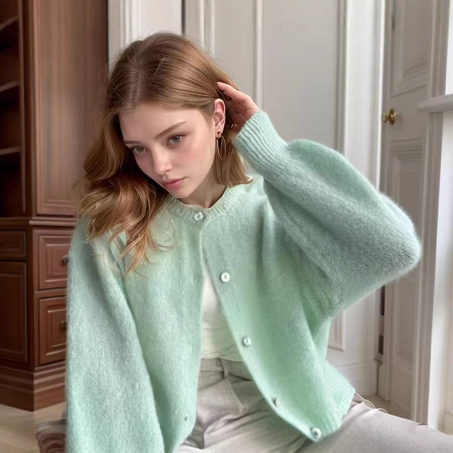 Knitted cardigan