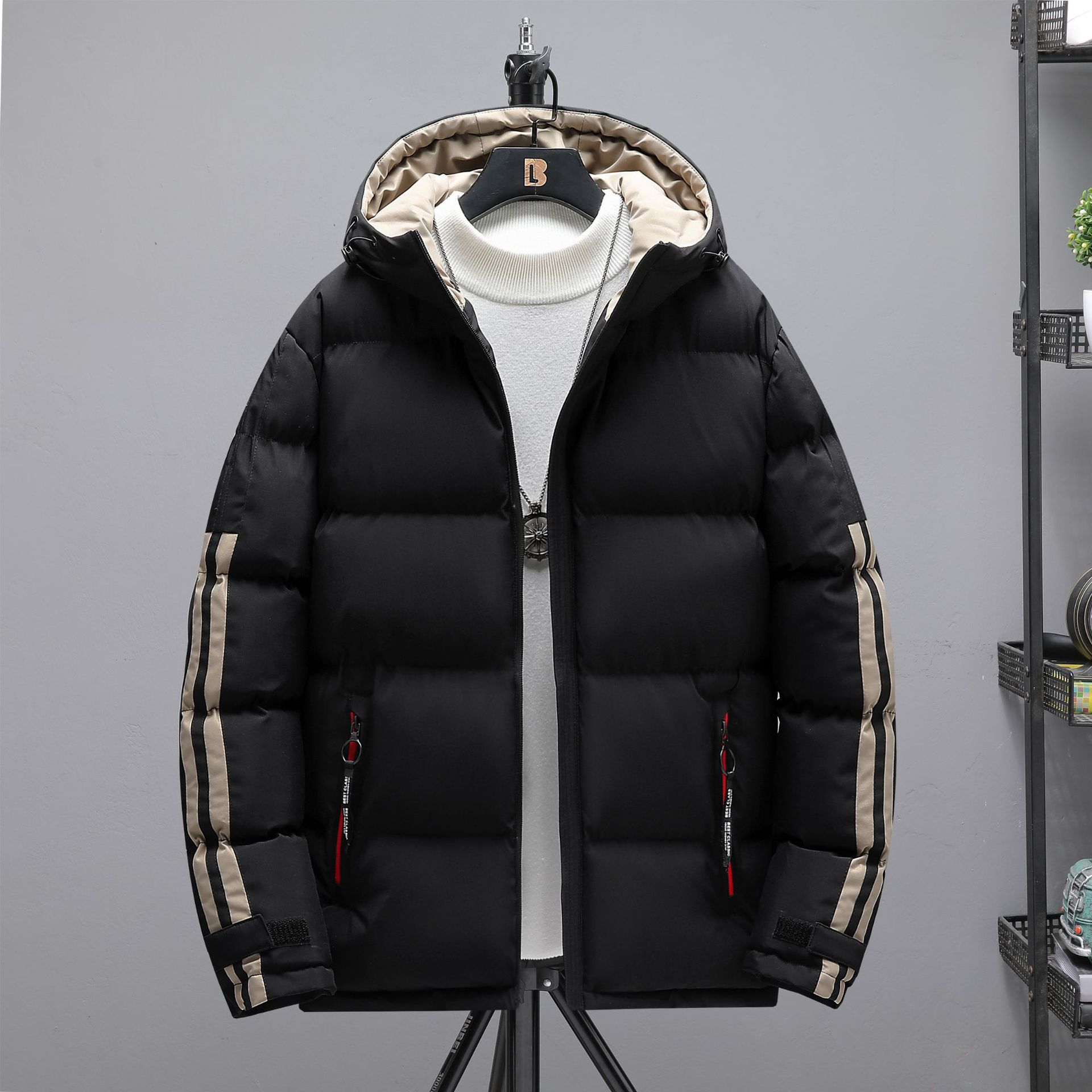 Abrigo de algodón acolchado abrigo de hombre Otoño e Invierno ropa de moda forrada de lana para hombre engrosada invierno abrigo corto de algodón acolchado marca de moda al por mayor de algodón