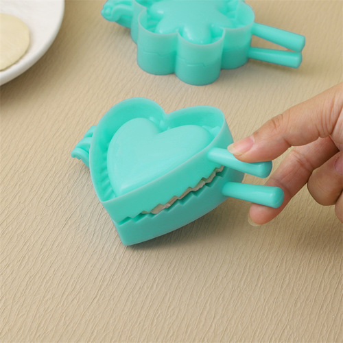 Kitchen DIY Dumpling Making Artifact Homemade Large, Medium and Small Plastic Dumpling Molds Lazy Dumpling Maker Wholesale