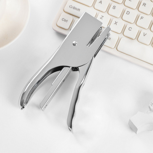 Factory direct sales hand-held stapler No. 12 stapler factory supermarket takeaway easy packaging durable stapler
