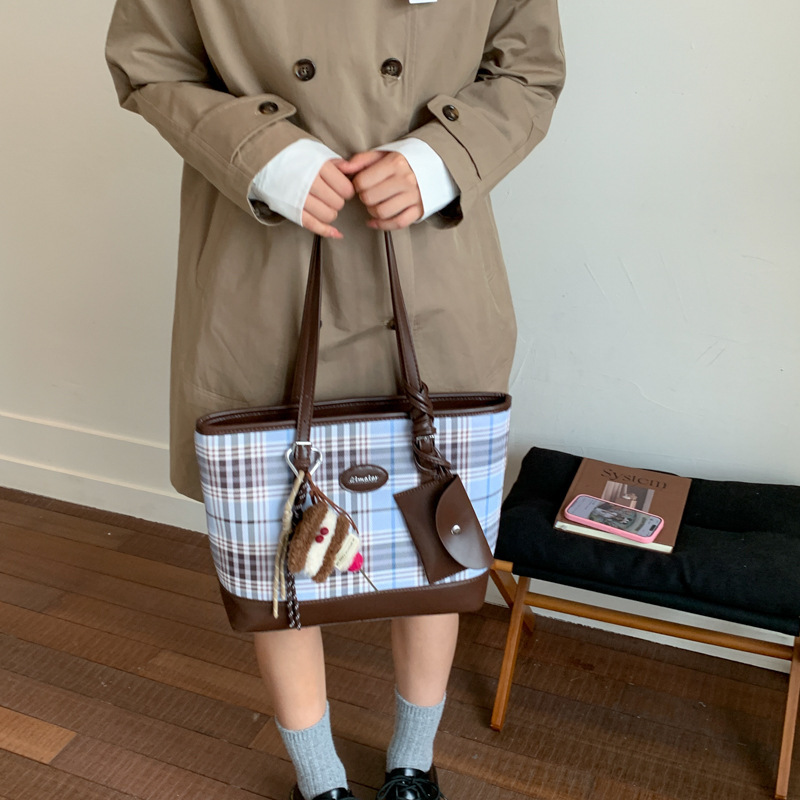 高级感复古大容量包包女2025新款时尚通勤包单肩包流行格子托特包|undefined